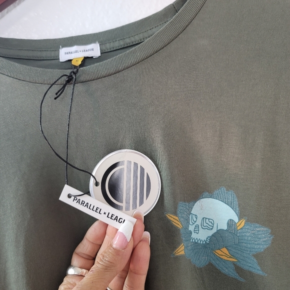 PARALLEL X LEAGUE AXEL LONG SLEEVE SKULL ARMY CREWNECK MENS SHIRT NEW WITH TAGS - Picture 16 of 16